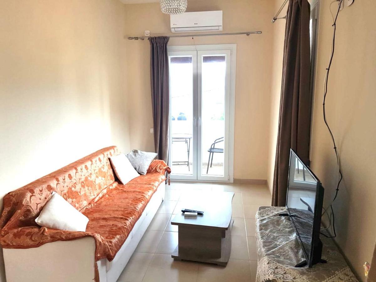 Votsalo Pool Apts Kalami  Exteriör bild